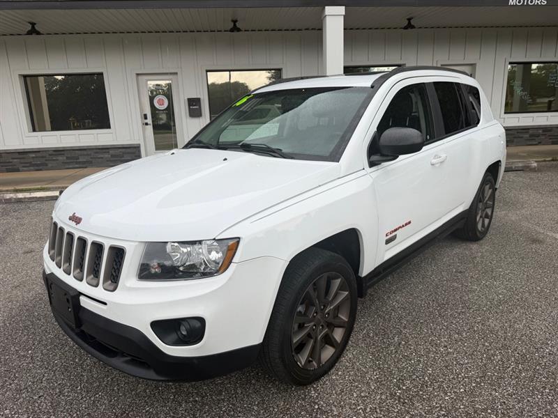 2016 Jeep Compass 75th Anniversary Edition's photo