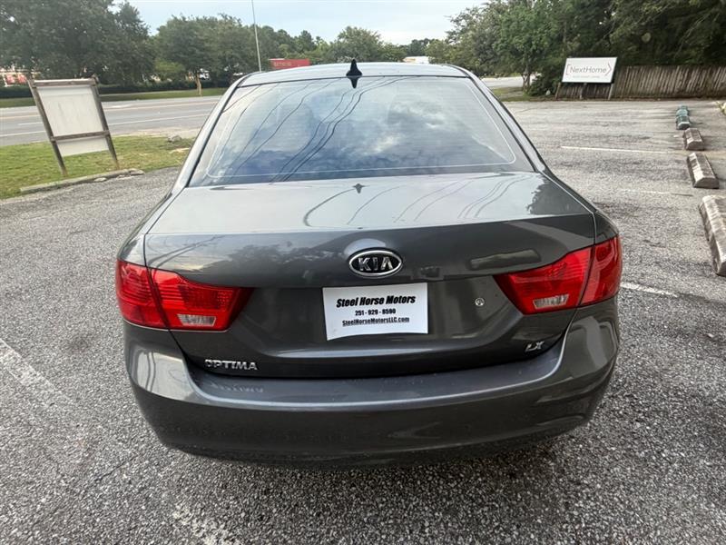 Kia Optima LX 2009