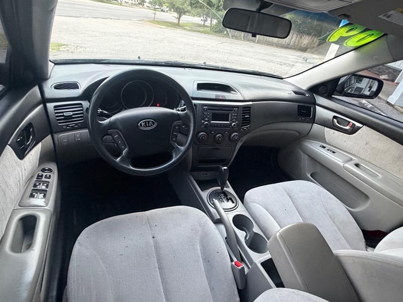 Kia Optima LX 2009