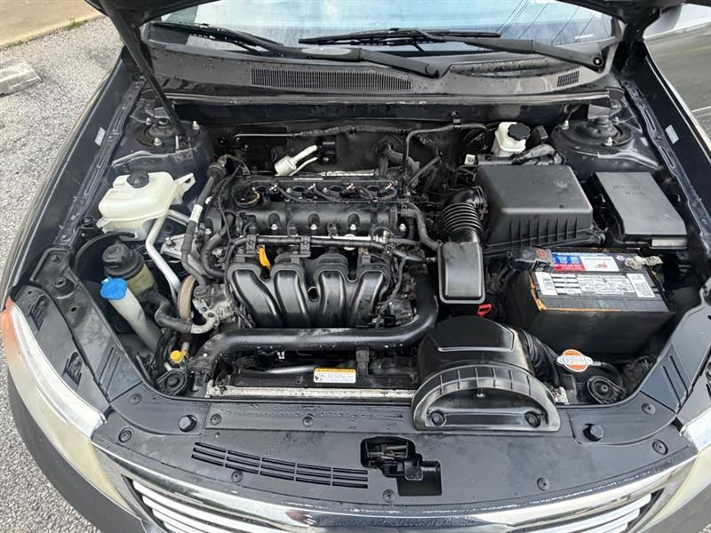 Kia Optima LX 2009