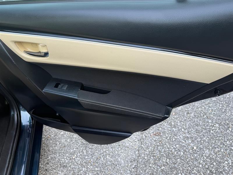 Toyota Corolla L CVT 2019