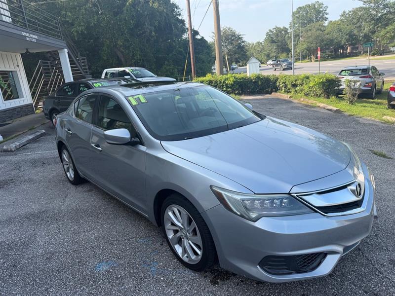 Acura ILX 8-Spd AT 2017