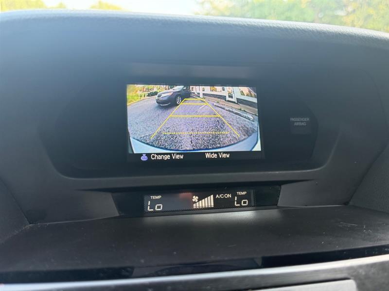 Acura ILX 8-Spd AT 2017