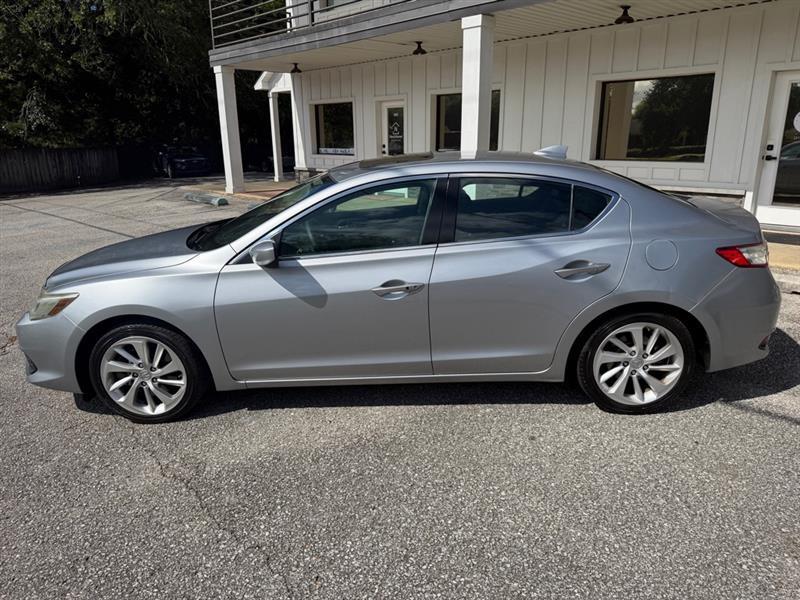 2017 Acura ILX Base - Photo 10