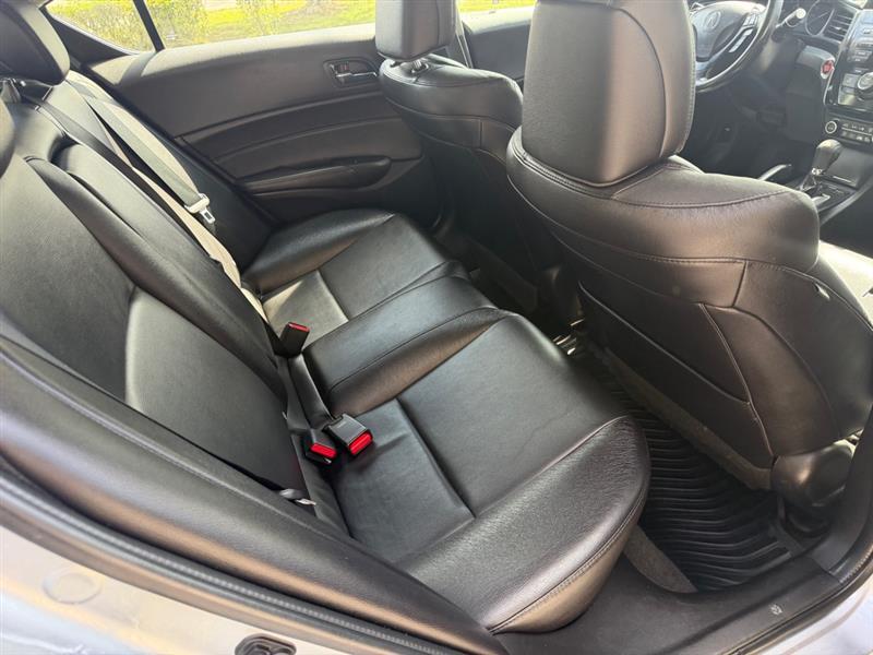 2017 Acura ILX Base - Photo 14