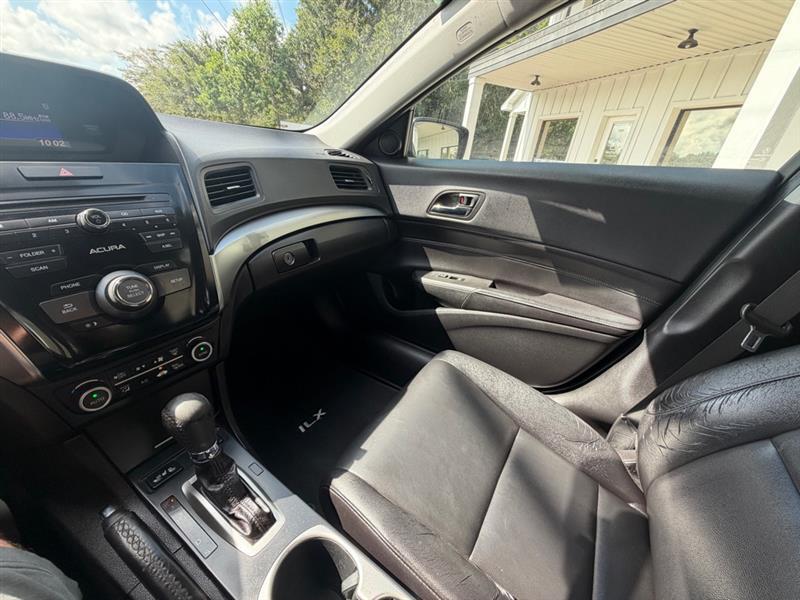 2017 Acura ILX Base - Photo 22