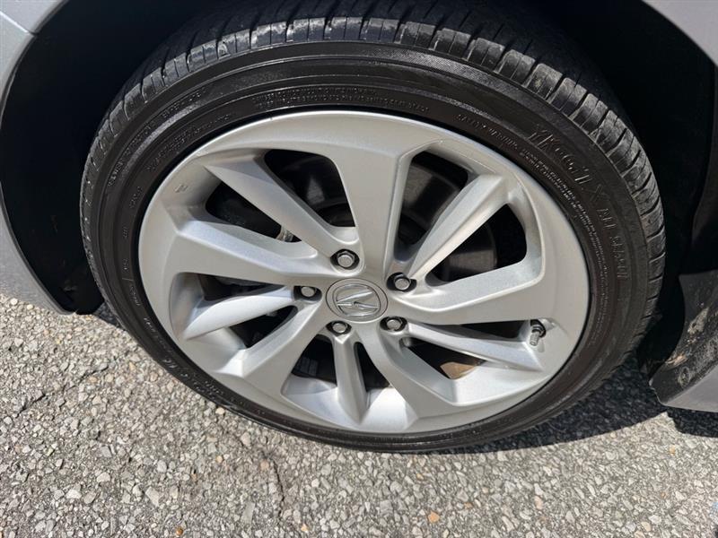 2017 Acura ILX Base - Photo 26