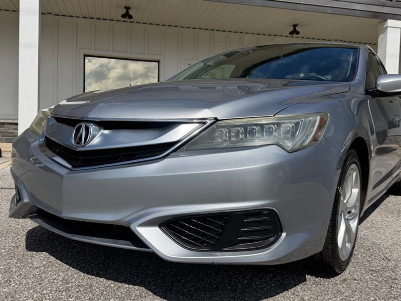 Acura ILX 8-Spd AT 2017