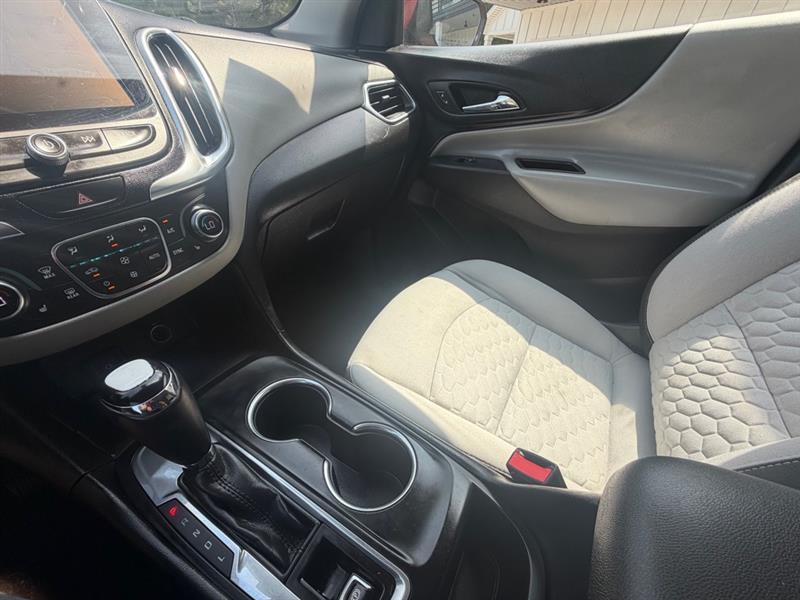 2018 Chevrolet Equinox LT - Photo 21