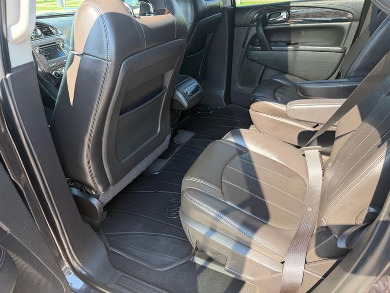 Buick Enclave Leather FWD 2016