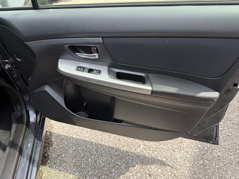 Subaru Impreza 2.0i Premium PZEV 5-Door 2015