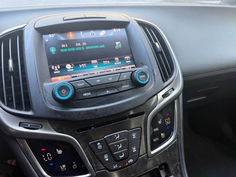 Buick LaCrosse Premium Package 2, w/Leather 2016