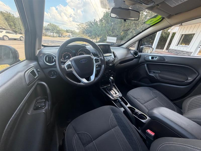 Ford Fiesta SE Sedan 2016