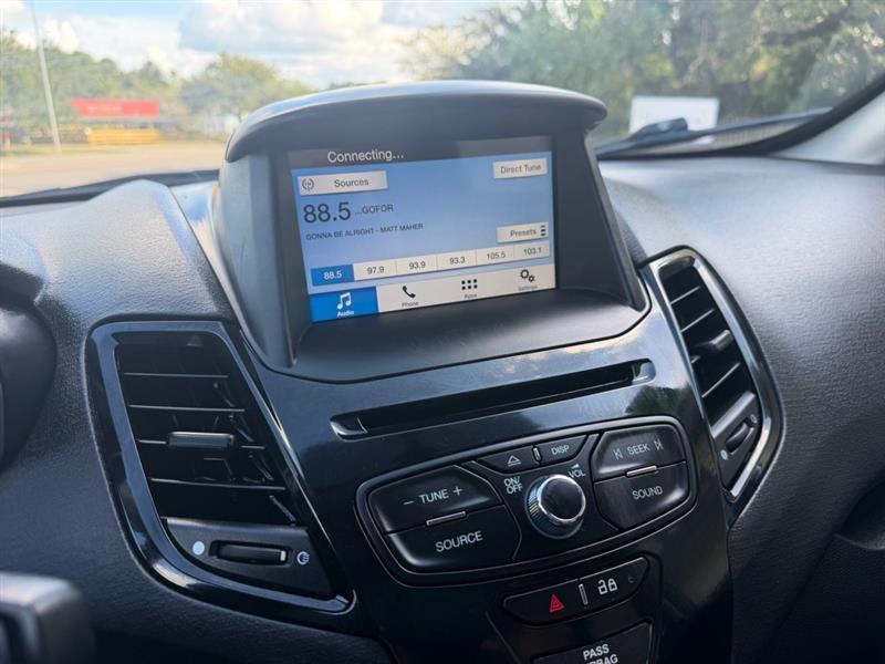 Ford Fiesta SE Sedan 2016