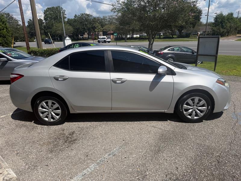 Toyota Corolla LE CVT 2015