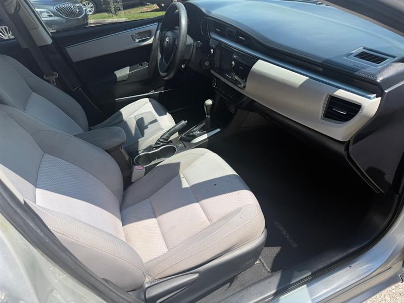 Toyota Corolla LE CVT 2015