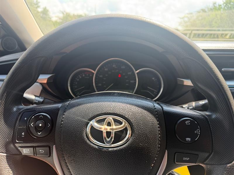 Toyota Corolla LE CVT 2015