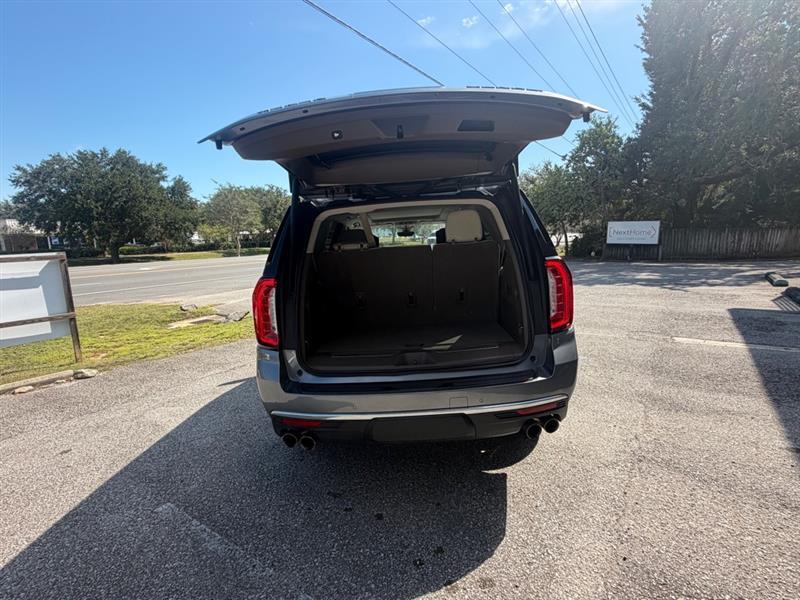 GMC Yukon Denali 2WD 2021