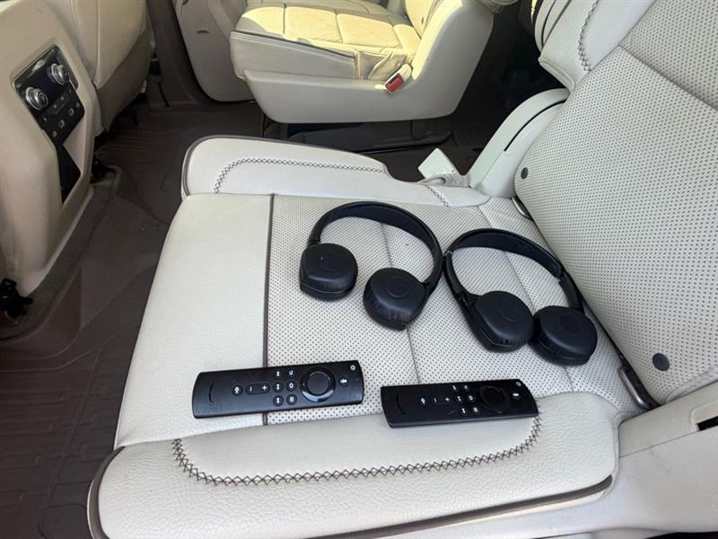 GMC Yukon Denali 2WD 2021