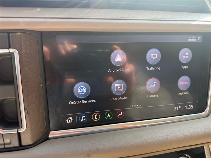 GMC Yukon Denali 2WD 2021