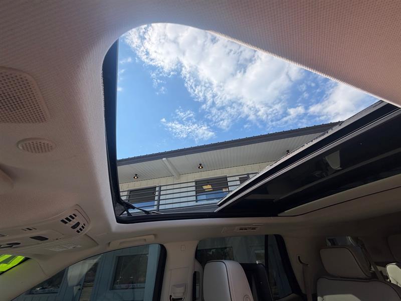 GMC Yukon Denali 2WD 2021