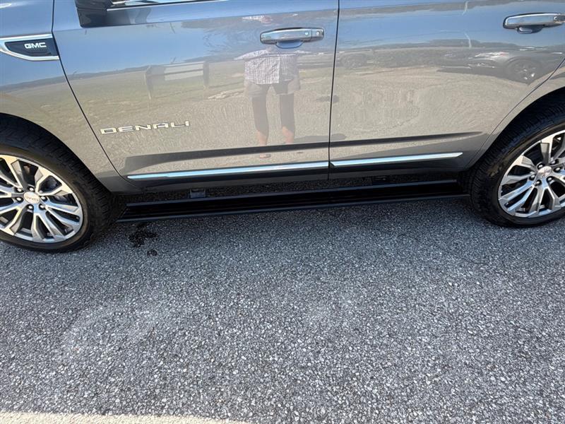 GMC Yukon Denali 2WD 2021