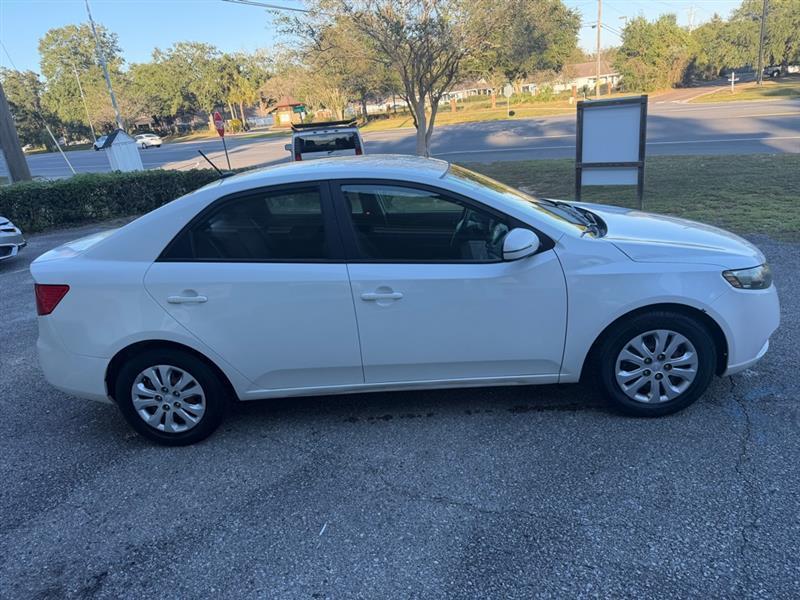 Kia Forte EX 2011