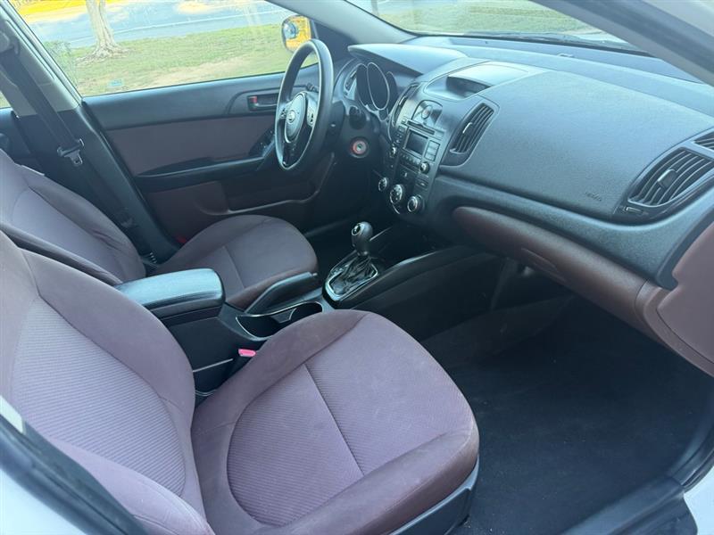 Kia Forte EX 2011