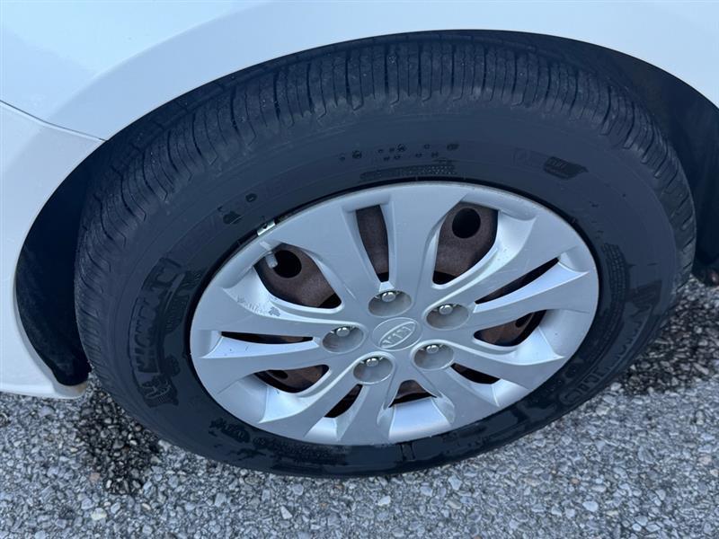 Kia Forte EX 2011