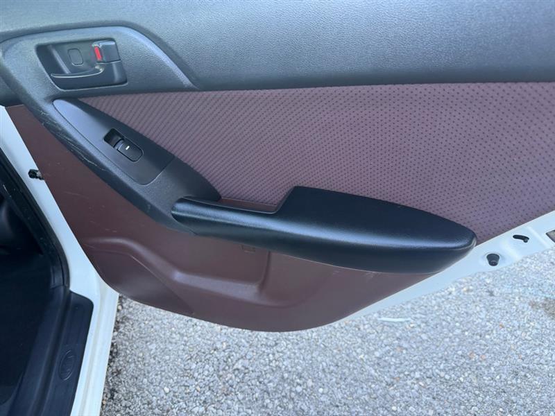 Kia Forte EX 2011