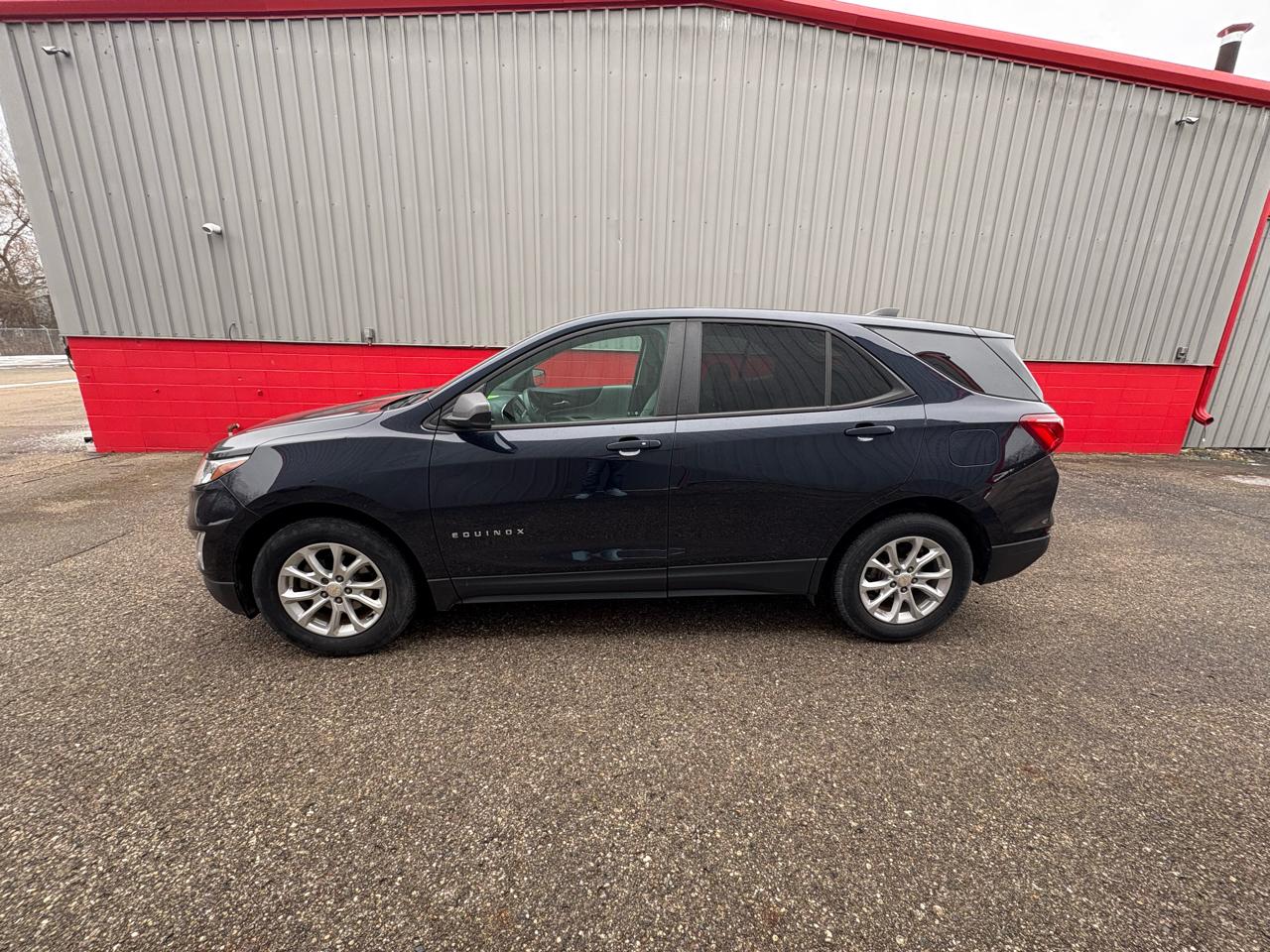 2020 Chevrolet Equinox LS 2WD