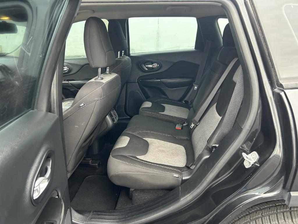 Jeep Cherokee Sport FWD 2014