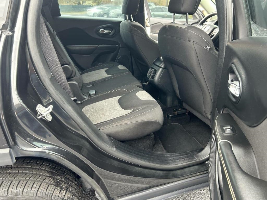 Jeep Cherokee Sport FWD 2014