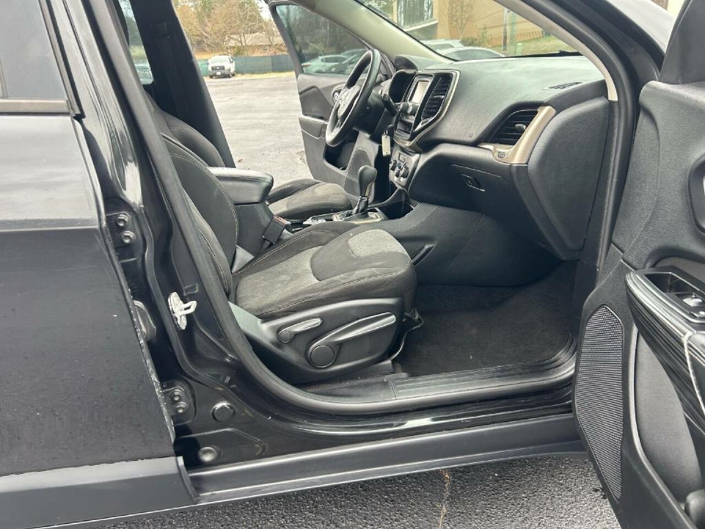 Jeep Cherokee Sport FWD 2014