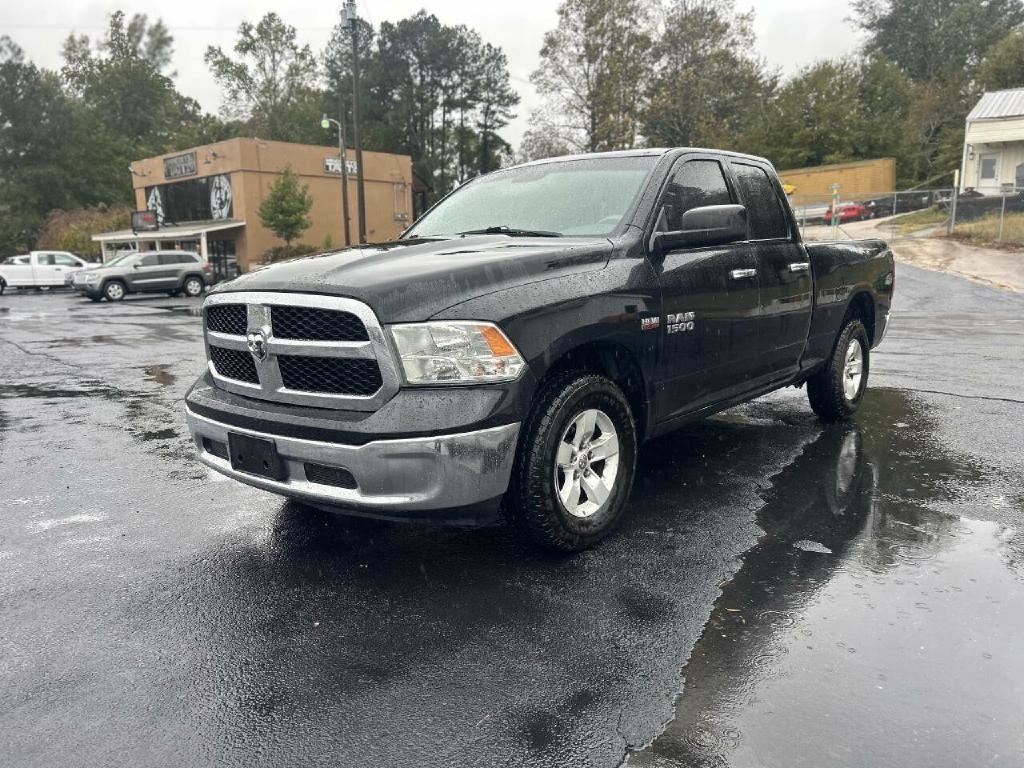 RAM 1500 SLT Quad Cab 4WD 2016