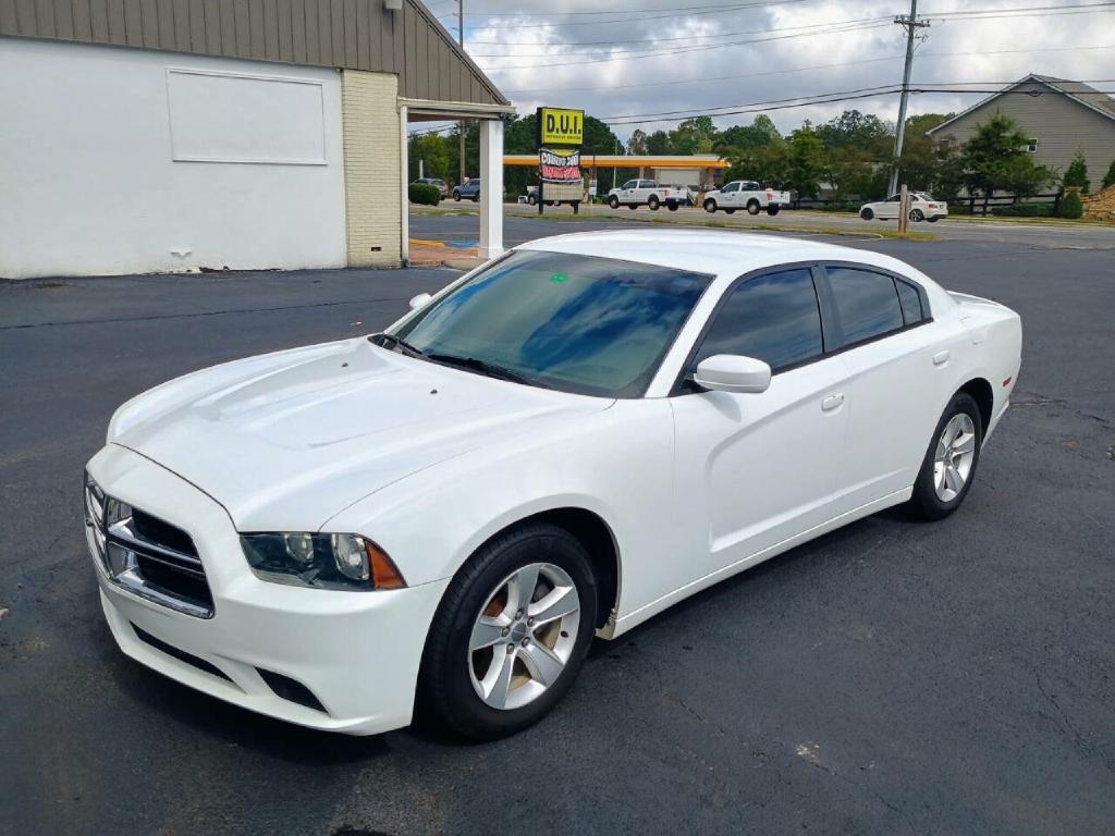 Dodge Charger SE 2014
