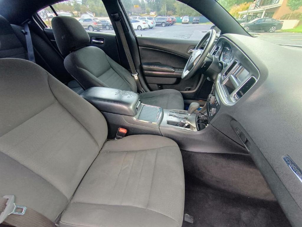 Dodge Charger SE 2014