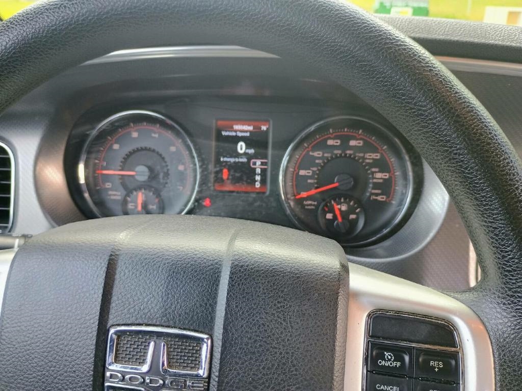 Dodge Charger SE 2014