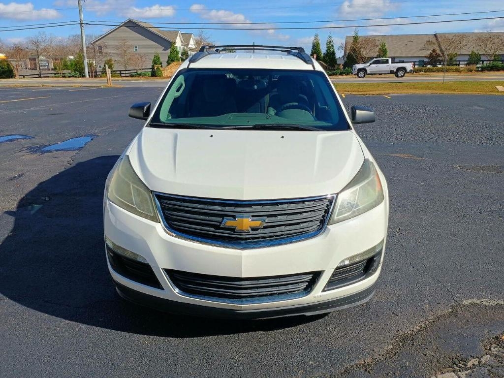 Chevrolet Traverse LS FWD w/PDC 2014