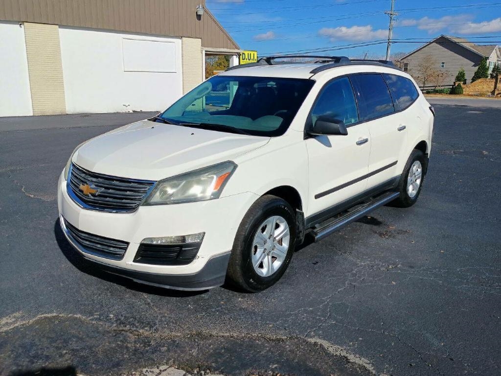 Chevrolet Traverse LS FWD w/PDC 2014