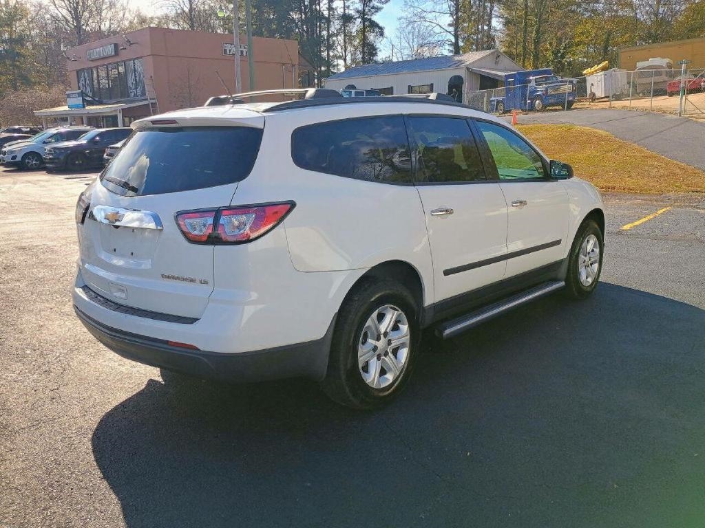 Chevrolet Traverse LS FWD w/PDC 2014