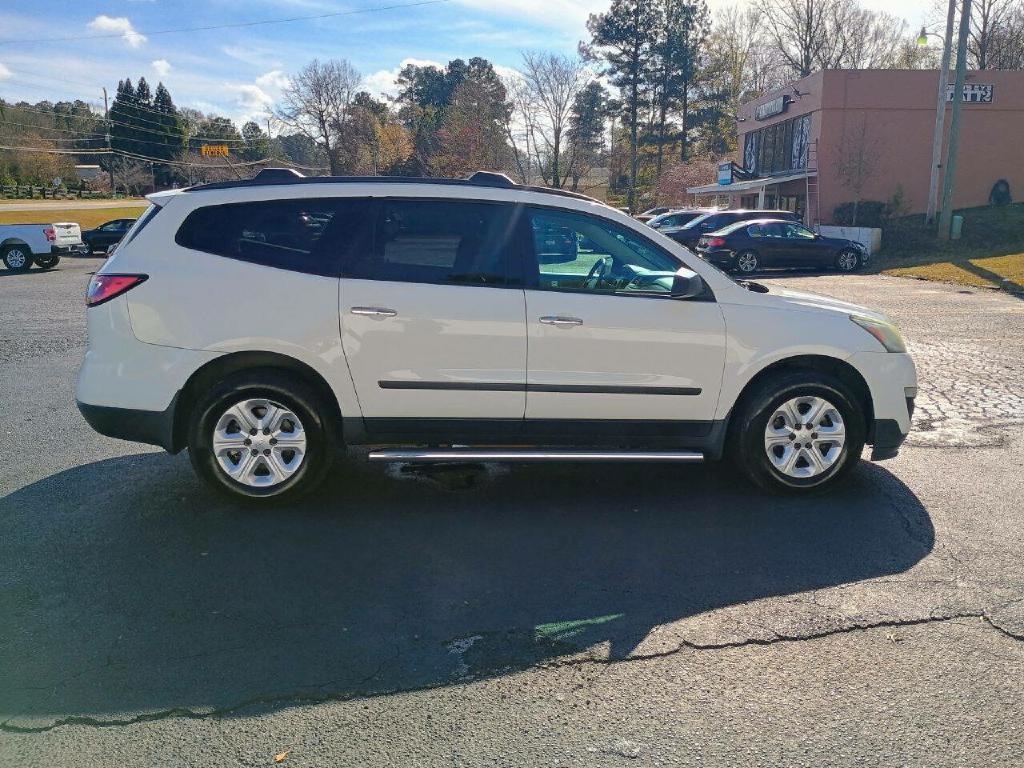 Chevrolet Traverse LS FWD w/PDC 2014