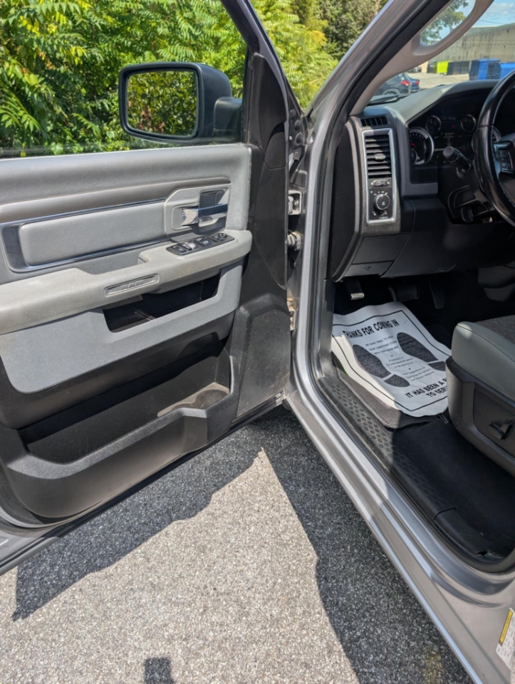 RAM 1500 Classic Tradesman Crew Cab LWB 2WD 2019