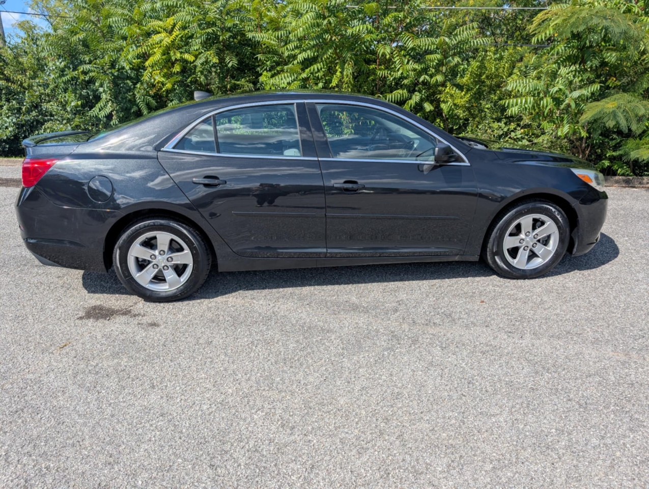 Chevrolet Malibu LS 2013