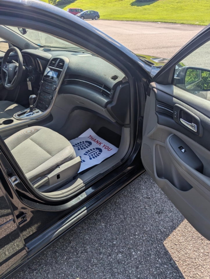 Chevrolet Malibu LS 2013