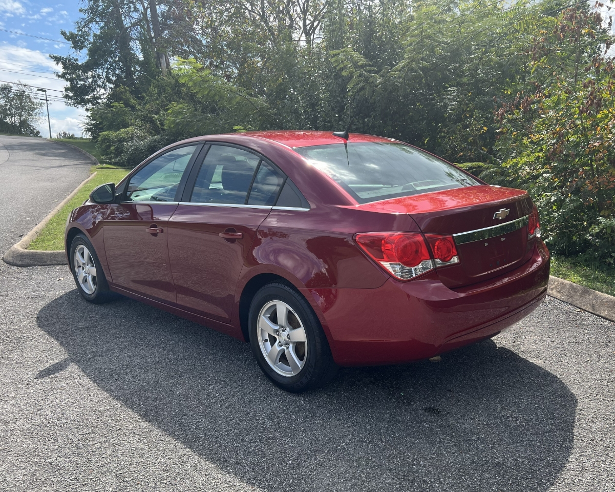 Chevrolet Cruze 1LT 2012