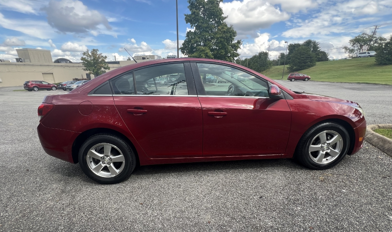 Chevrolet Cruze 1LT 2012