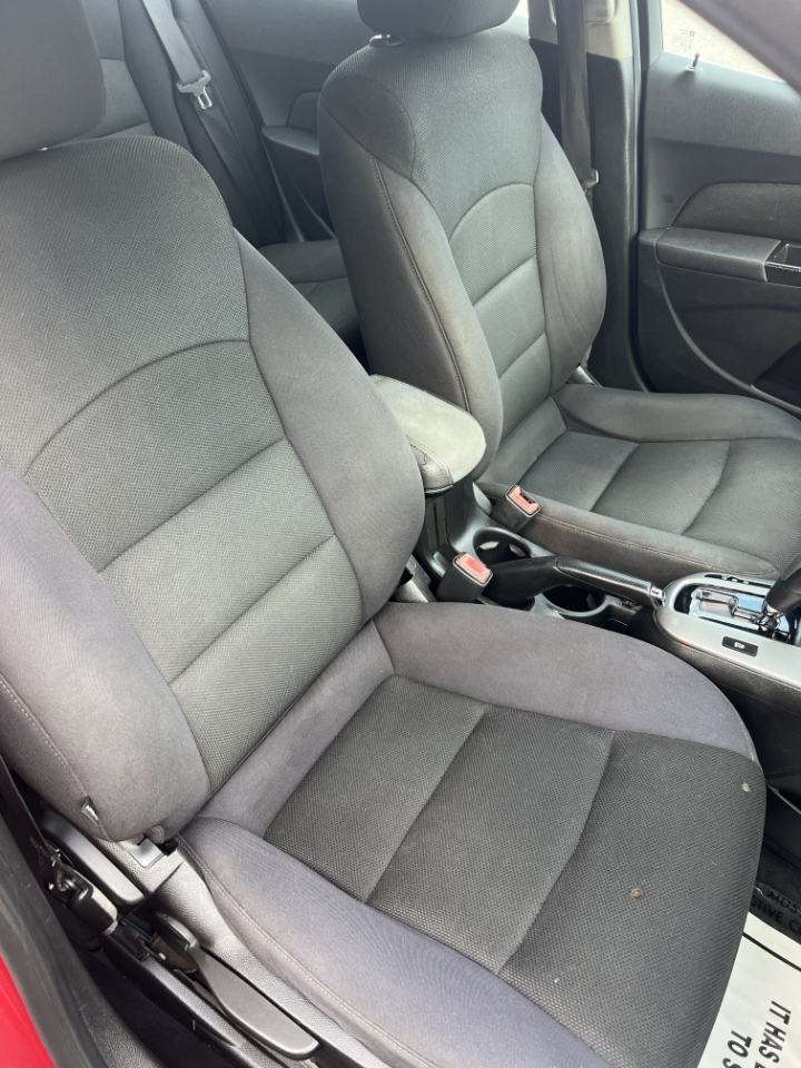 Chevrolet Cruze 1LT 2012