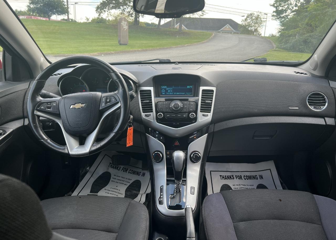 Chevrolet Cruze 1LT 2012