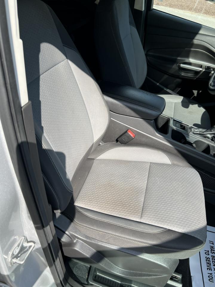 Ford Escape SE FWD 2017